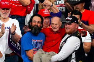 Read more about the article Son of WWII veteran describes ‘unbelievable’ moment when father was carried into Trump rally
