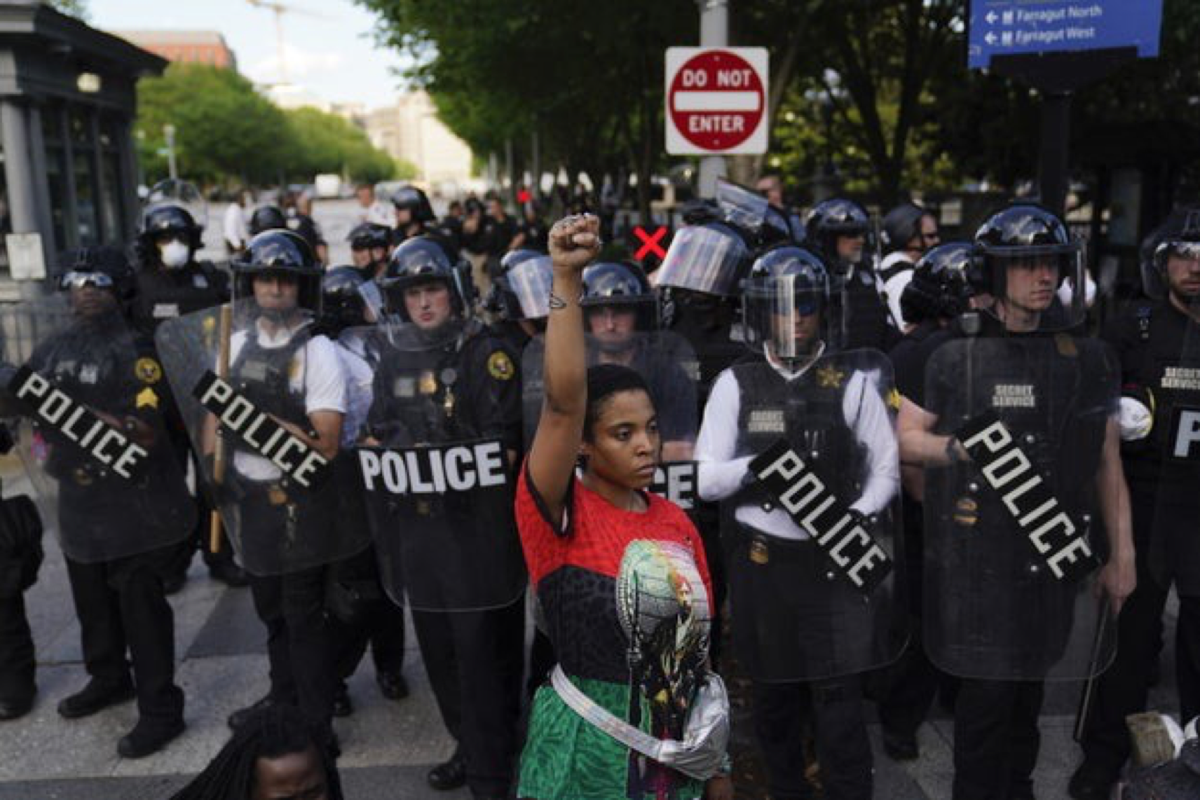 You are currently viewing Violent Protests Against Police Brutality Are Once Again Sweeping The Country