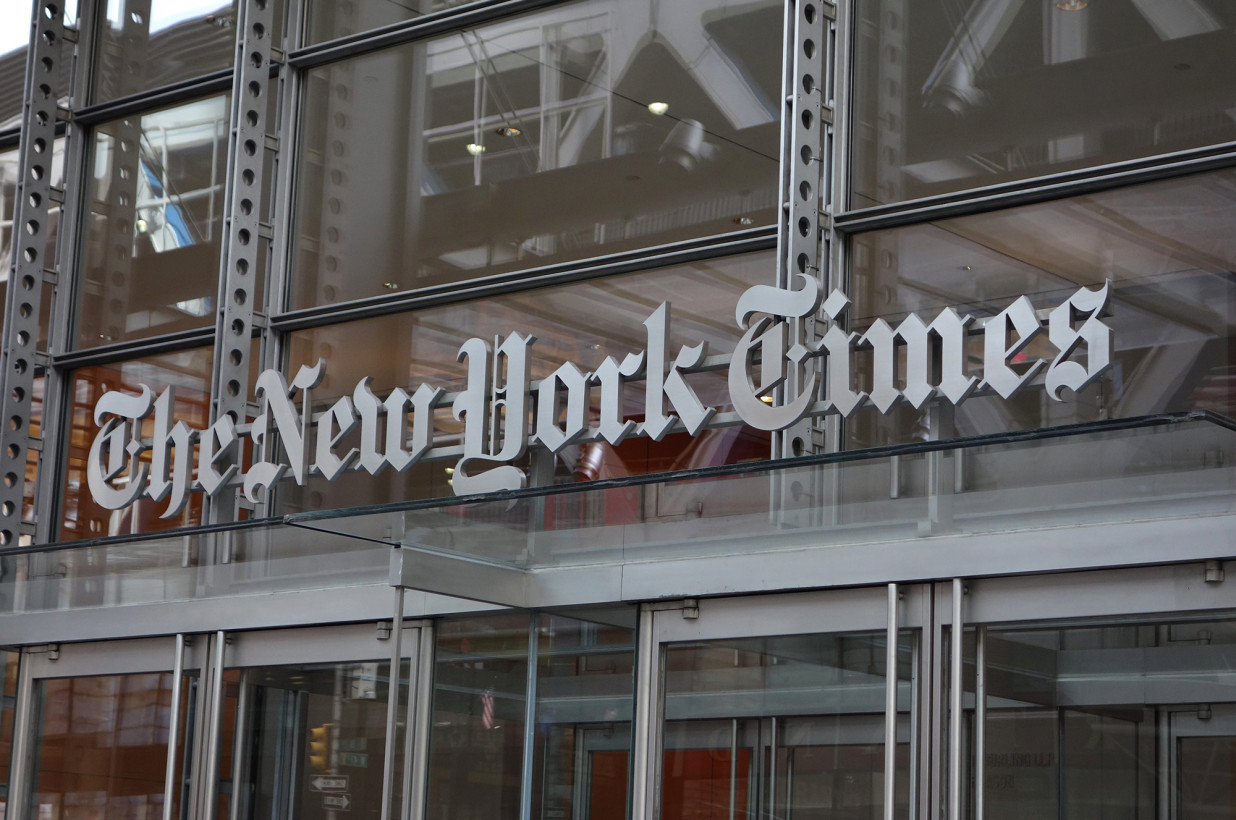 You are currently viewing New York Times changes headline following pressure from Democrats