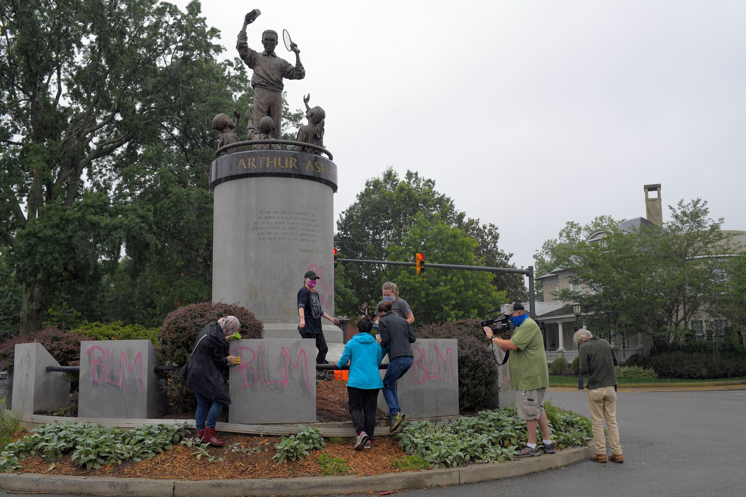 You are currently viewing Arthur Ashe statue defaced with ‘White Lives Matter’ graffiti