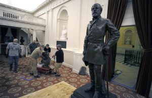 Read more about the article Virginia evicts Confederate monuments from its state Capitol