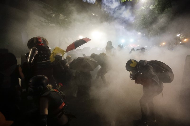 You are currently viewing Lack of study and oversight raises concerns about tear gas