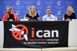 Read more about the article Ex-leaders urge states to join nuclear ban treaty