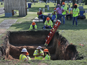 Read more about the article Tulsa Searches For Victims Of 1921 Race Massacre At New Site