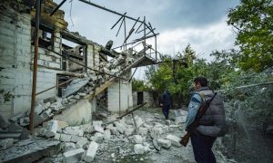 Read more about the article Nagorno-Karabakh: Armenia and Azerbaijan agree to ceasefire