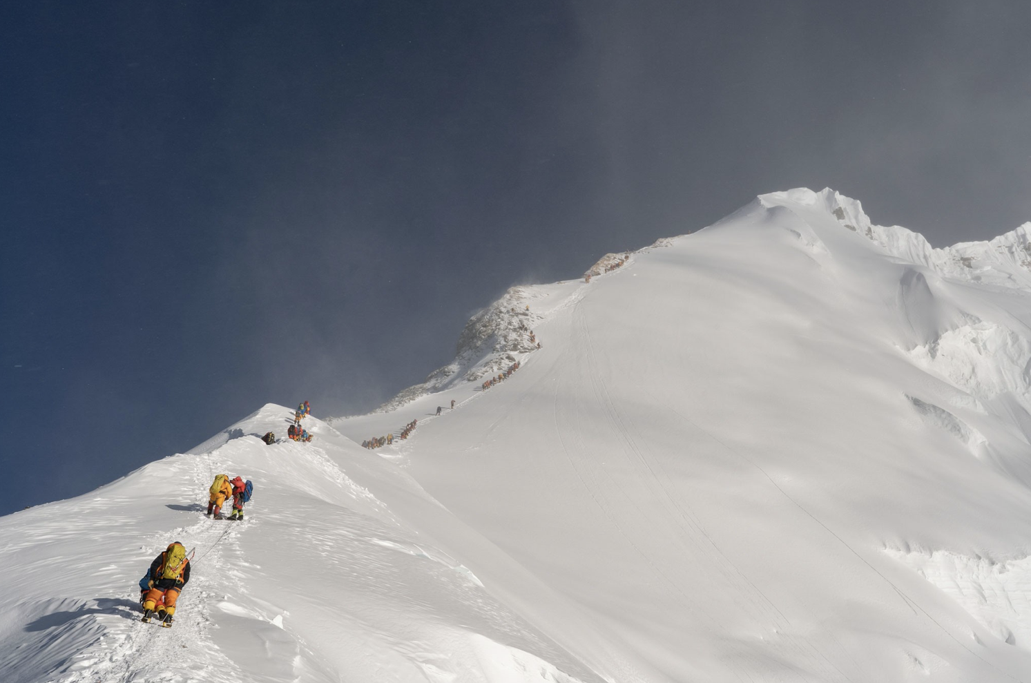 You are currently viewing Microplastics found near Everest’s peak, highest ever detected in the world