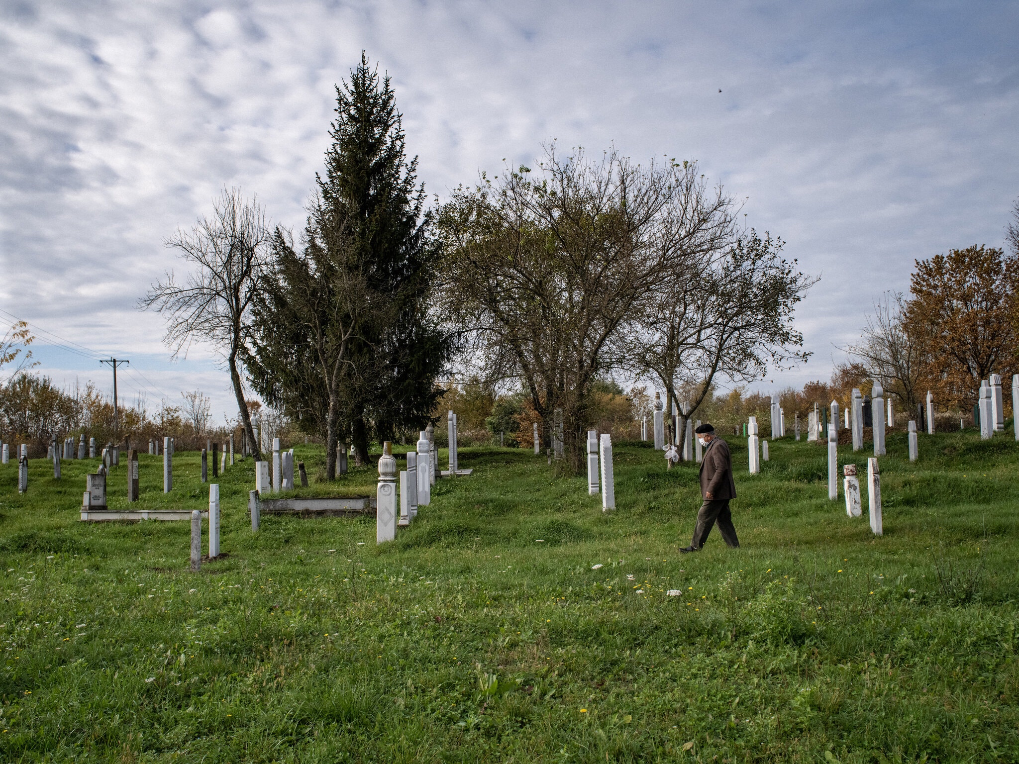 You are currently viewing Under a Divisive Peace, Wartime Rifts Hobble Hope in Bosnia