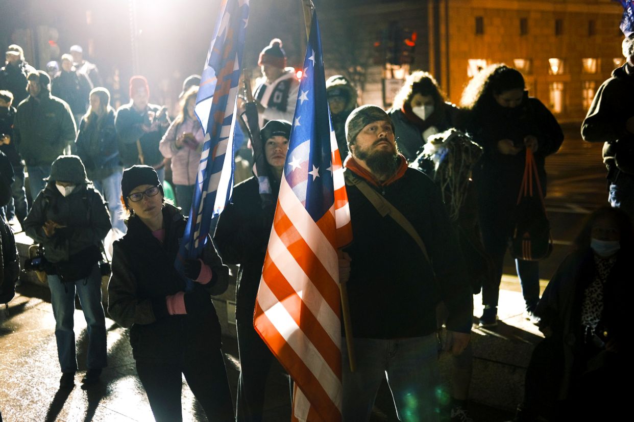 You are currently viewing D.C. Police make several arrests ahead of major pro-Trump election protest