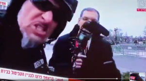 Read more about the article ‘You Lying Israeli’: Pro-Trump Agitator Interrupts Israeli Reporter’s Capitol Broadcast