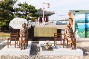 Read more about the article The Story of the Comfort Women, in Korean and Japanese