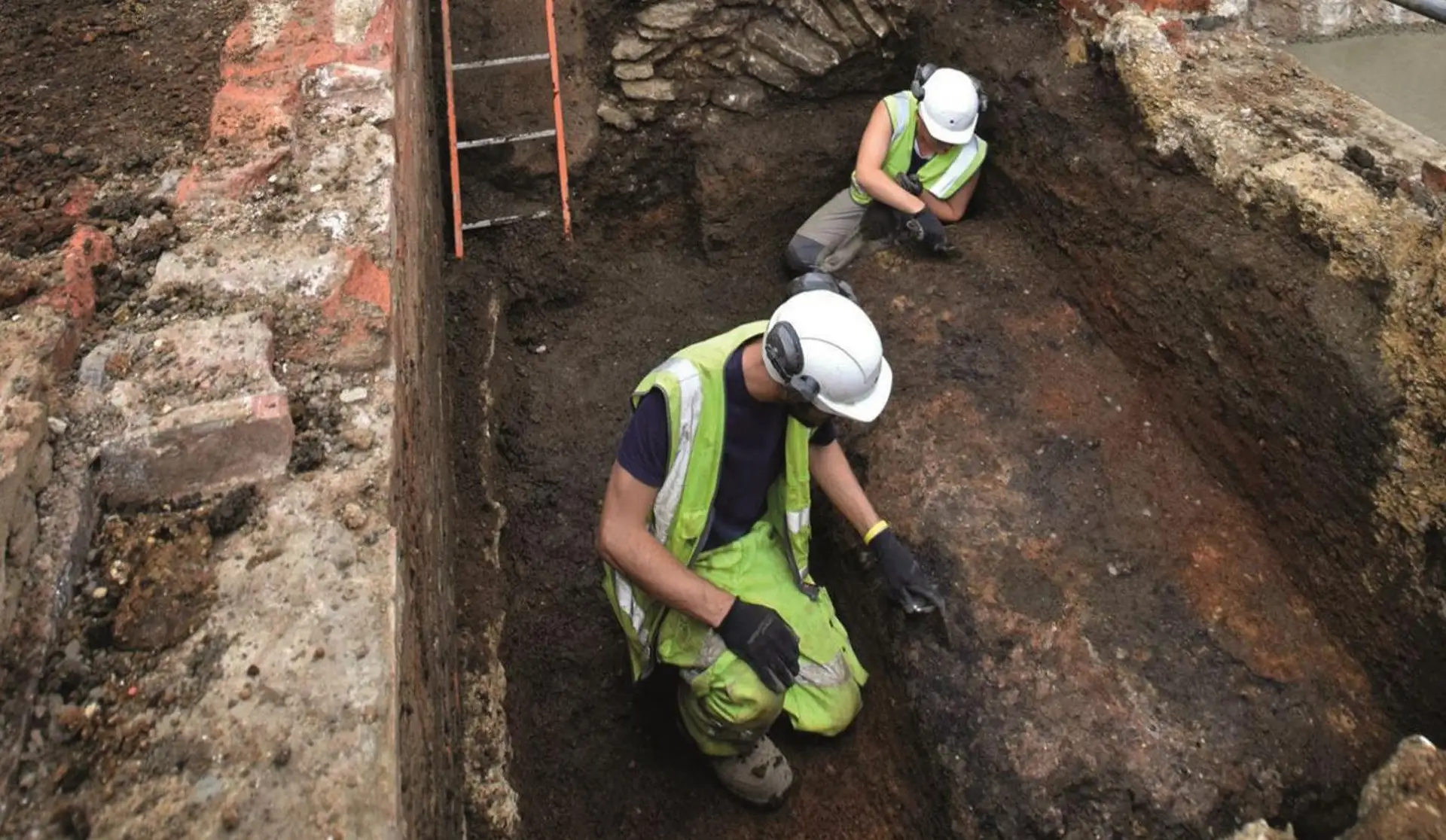 You are currently viewing Archaeologists Identify Medieval Jewish Homes in Oxford – by What’s Not There