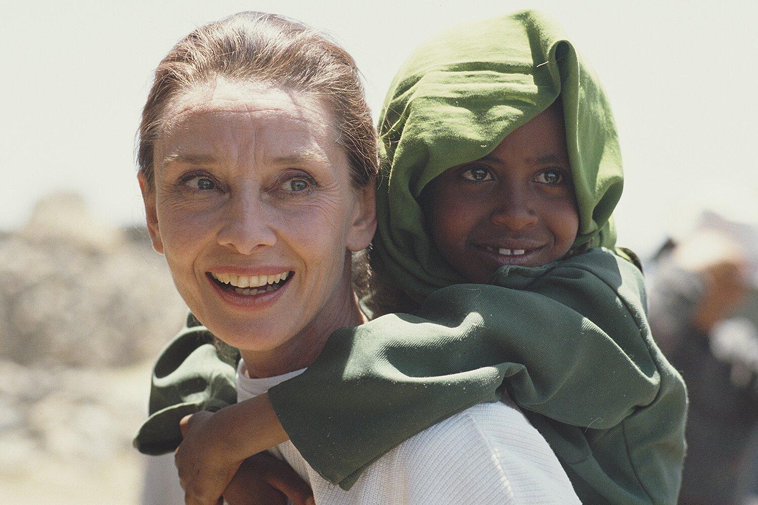 You are currently viewing Audrey Hepburn Was a ‘Battle-Hardened Badass,’ Says Son Luca Dotti, Who Participated in New Biography