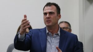 Read more about the article Gov. Stitt removed from the Tulsa Race Massacre Centennial Commission