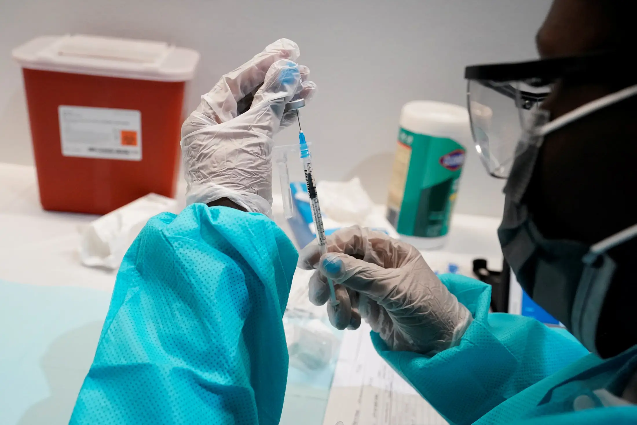 You are currently viewing U.S. Jews Are Most Pro-vaccine Religious Group in America, Poll Finds