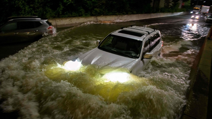 You are currently viewing New York City’s historic floods send deadly climate change lesson