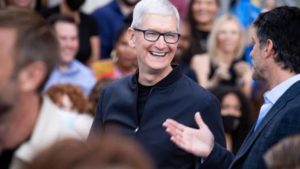Read more about the article Apple pledges another $30 million to racial equity initiatives