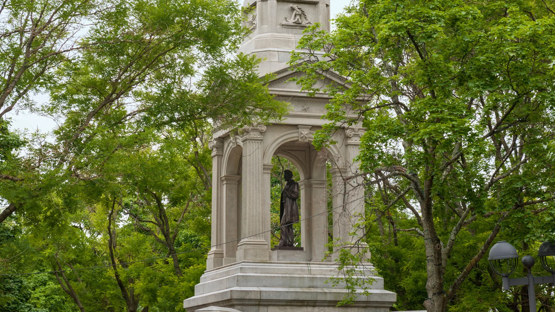 You are currently viewing How Cities in the American North Can Reckon with Their Monuments