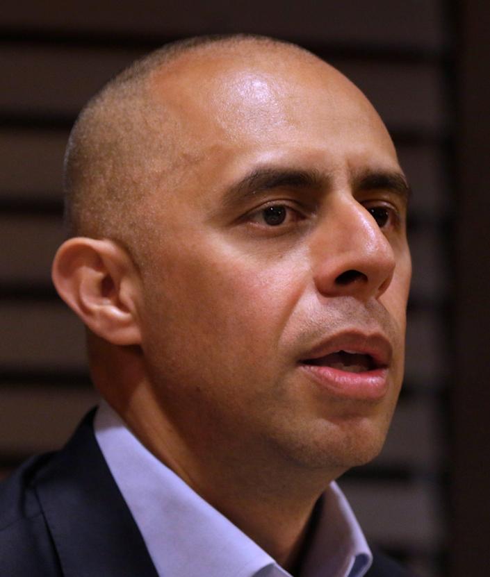 You are currently viewing Elorza proposes millions for housing, reparations in new COVID-relief fund spending plan