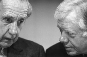 Read more about the article Brian Urquhart, early leader of United Nations, dies at 101
