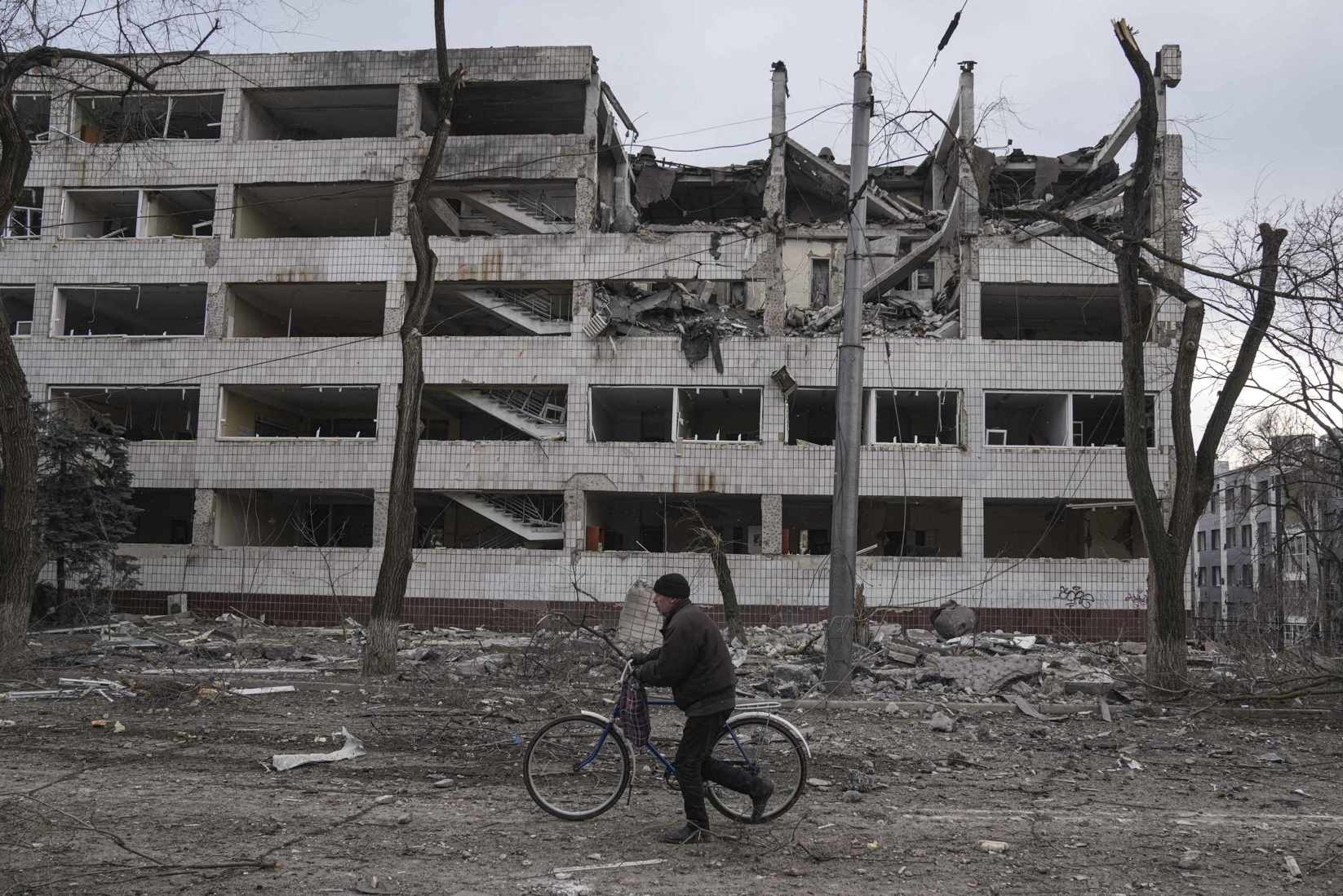 You are currently viewing ICRC warns Ukraine’s Mariupol faces ‘worst-case scenario’