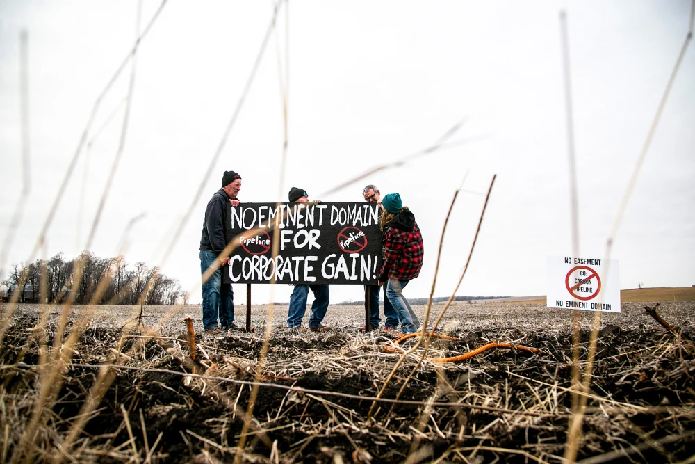 You are currently viewing A growing battle over carbon capture and climate change riles Iowa