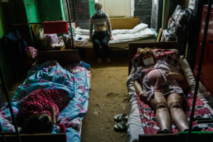 Read more about the article In a Ukraine maternity ward: The roar of bombs, a newborn’s cry