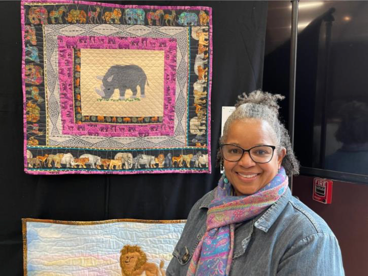 You are currently viewing Kenyan Art Quilts Raise Over $12,000 For Community Action In Nairobi