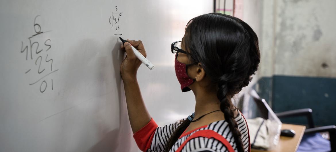 You are currently viewing Girls’ performance in maths ‘starting to add up to boys’, says UNESCO￼￼￼￼