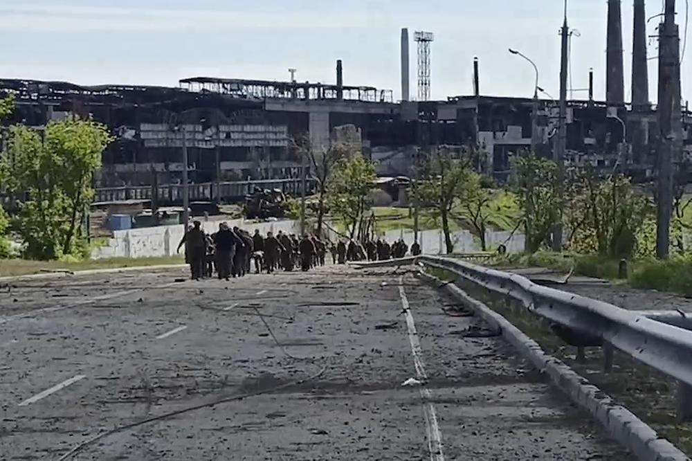 You are currently viewing Red Cross registers Mariupol POWs as hundreds more surrender￼