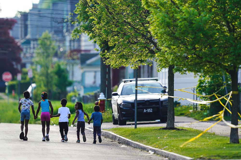 You are currently viewing School counselors sound cry for help after Buffalo shooting￼
