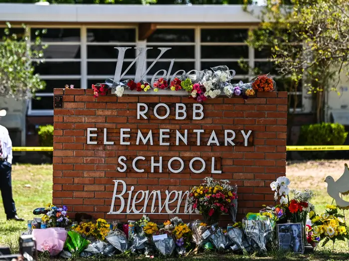 You are currently viewing Maker of gun used in school shooting got $3.1M in pandemic aid: report