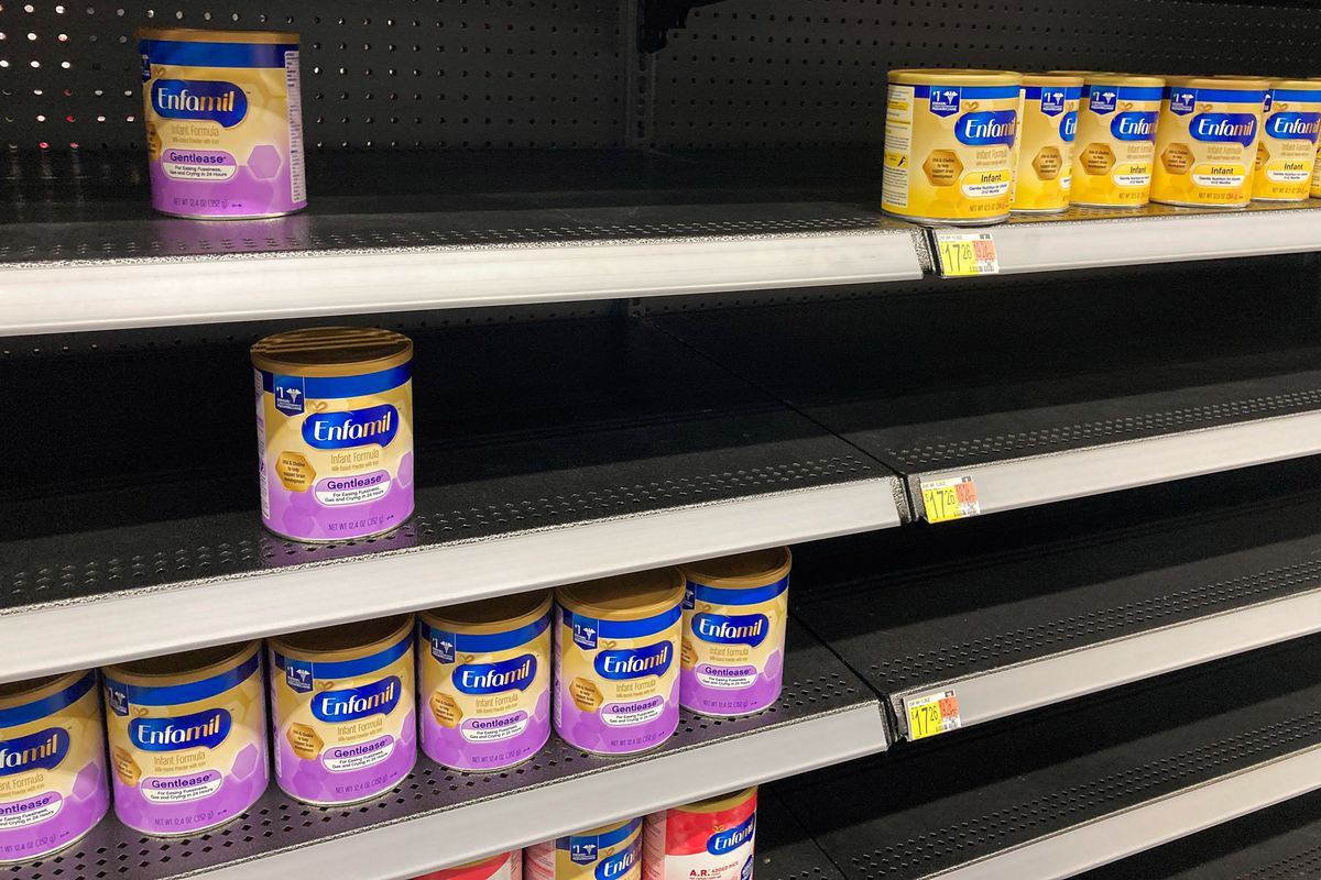 You are currently viewing Why baby formula is in short supply — and who is most at risk