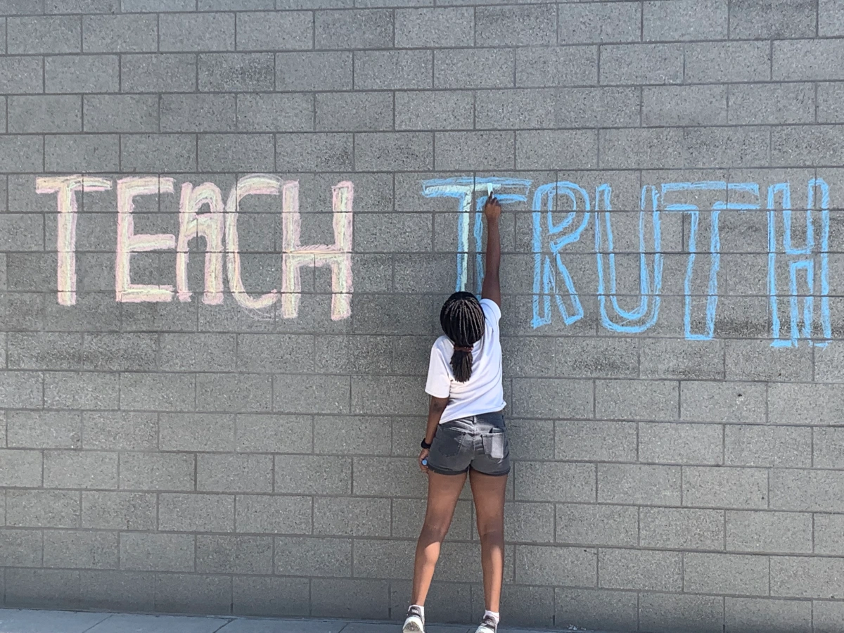 You are currently viewing Why the Nation Needs the #TeachTruth Movement￼￼