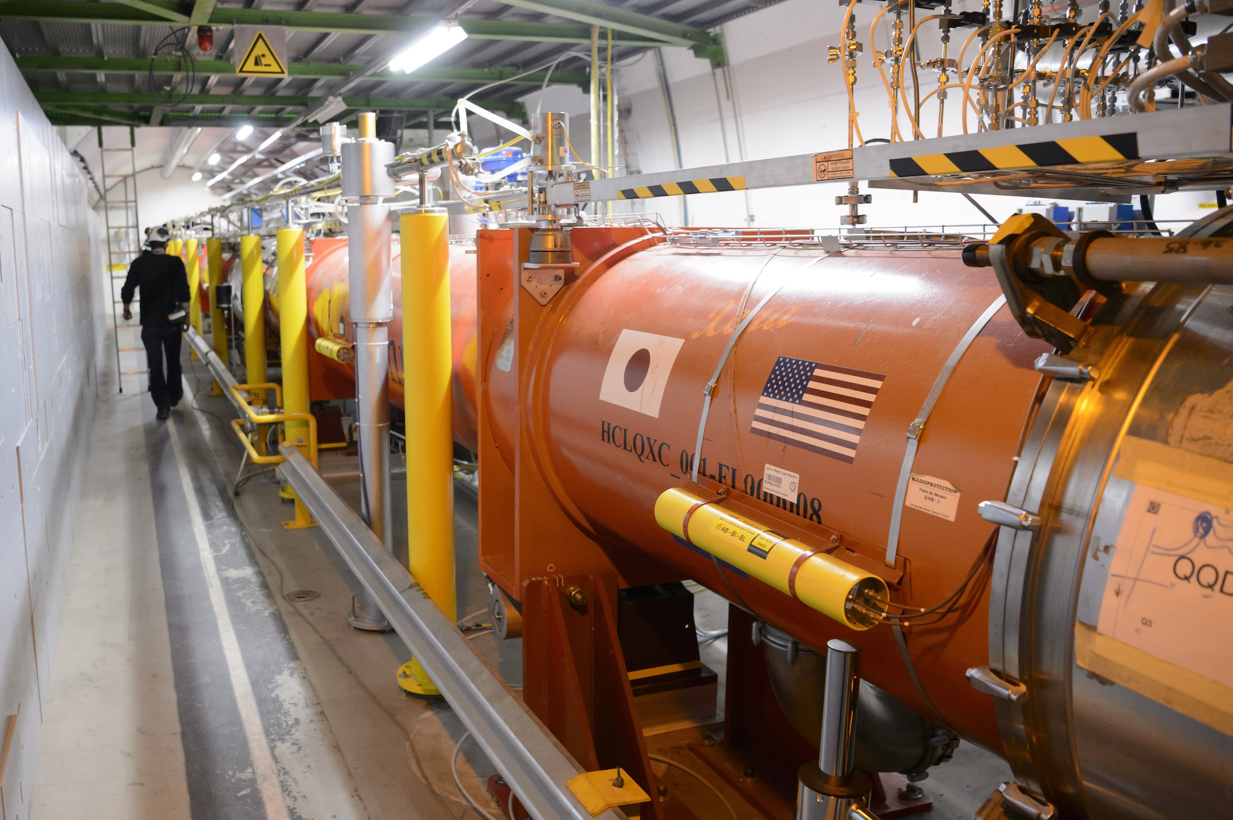 You are currently viewing Atom-smashing CERN to ‘terminate’ work with Russia, Belarus￼