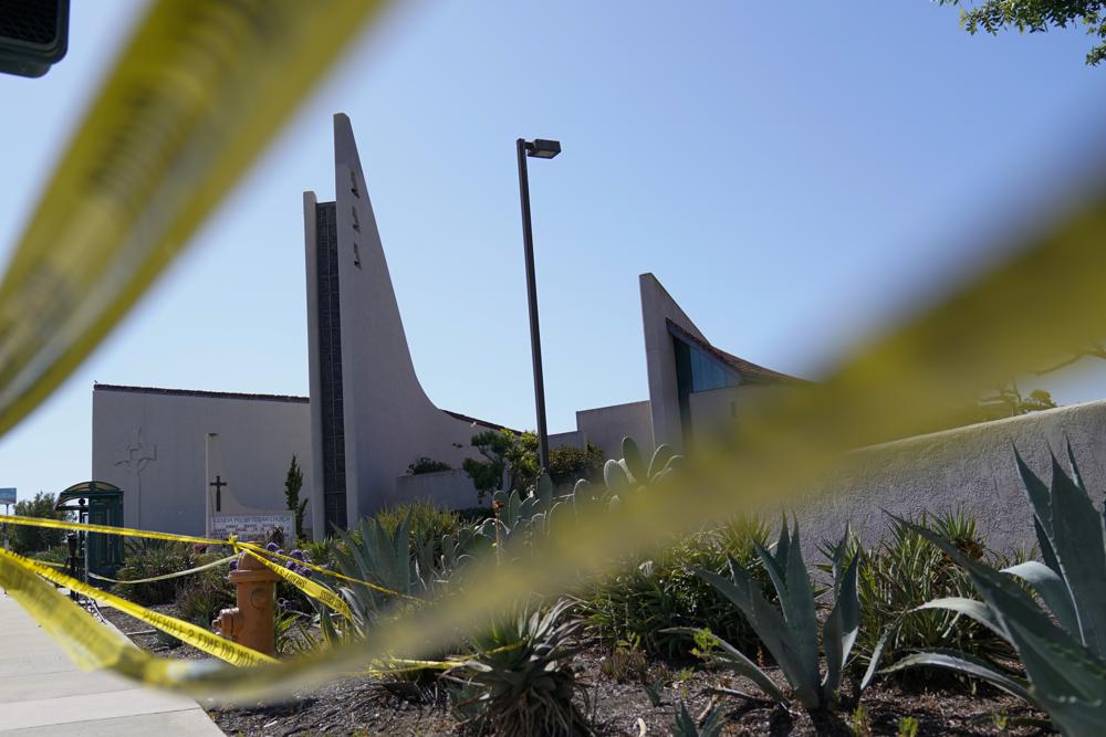 You are currently viewing U.S. houses of worship increase security after shootings