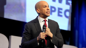 Read more about the article Booker Leads Colleagues in Urging President Biden to Establish a Presidential Commission to Study Reparations