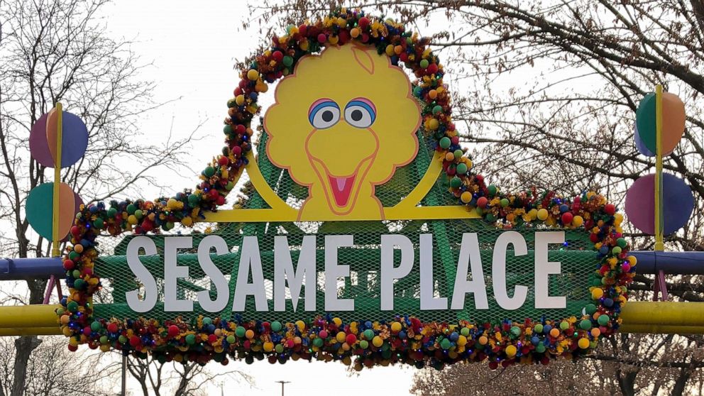 You are currently viewing Family files $25 million lawsuit, claiming racial bias against Sesame Place
