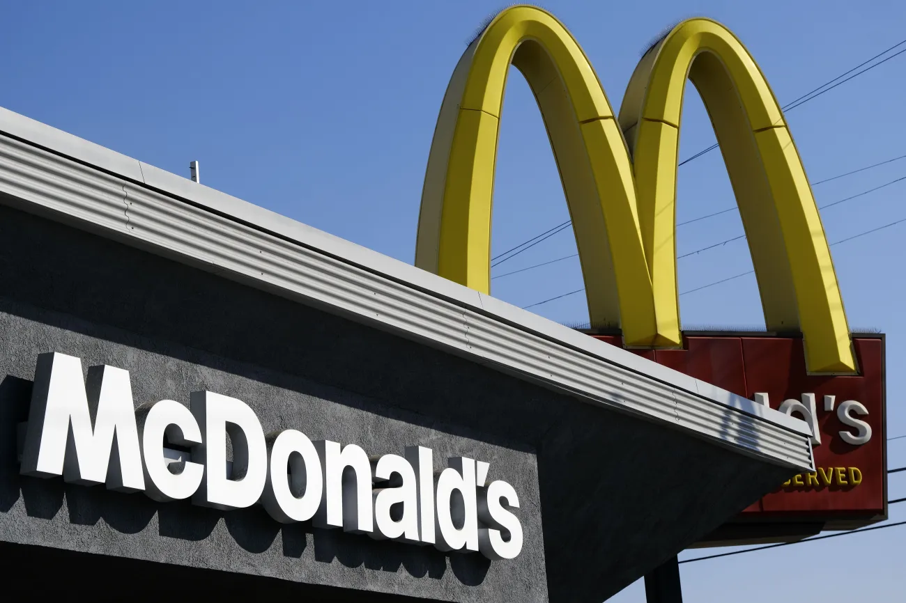 You are currently viewing McDonald’s faces $10B racial discrimination lawsuit