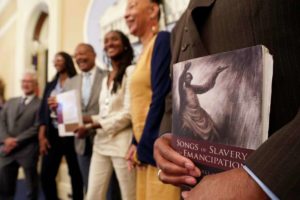 Read more about the article Newsom vetoes bill extending reparations committee deadline