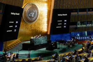 Read more about the article <strong>UN calls for Russia to pay reparations. How did countries vote?</strong>