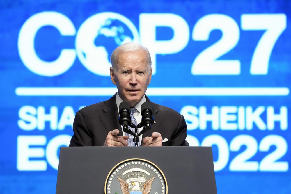 You are currently viewing Biden tightens methane emissions rule amid push for more oil