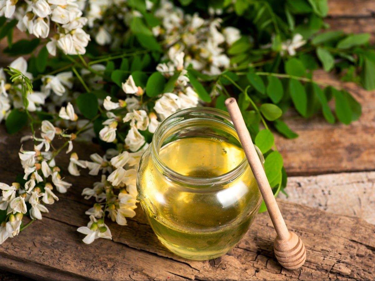 You are currently viewing <strong>Consuming two tablespoons of honey improves blood sugar and cholesterol levels, study finds</strong>