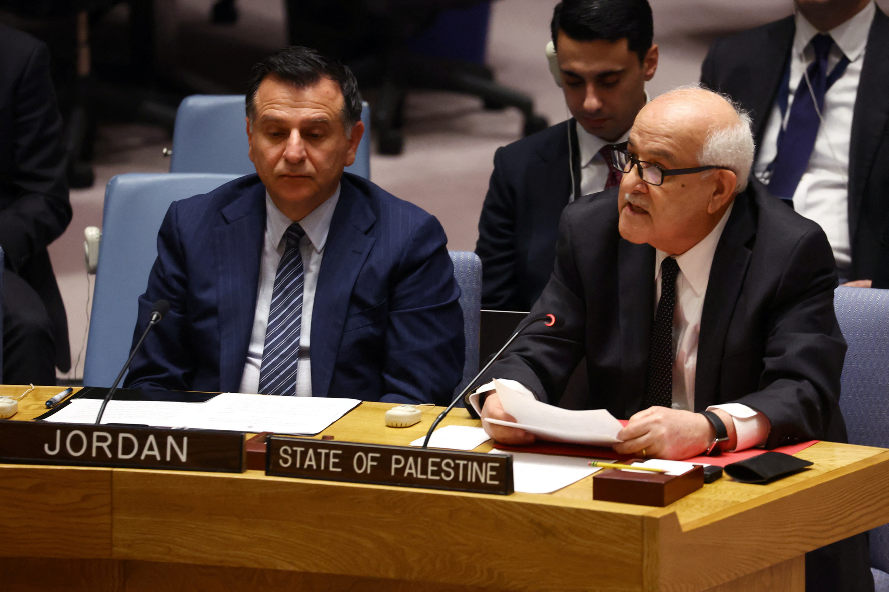 You are currently viewing <strong>UN Security Council stresses Al Aqsa status quo, takes no action</strong>