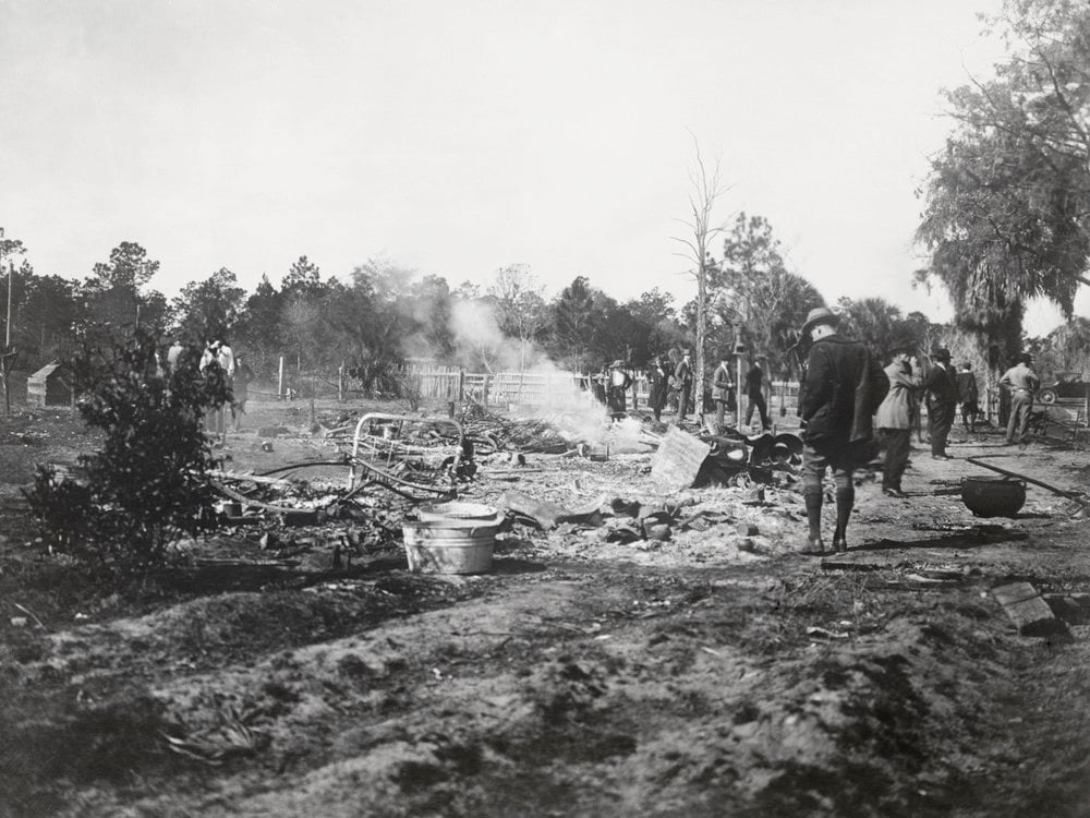 You are currently viewing How History Forgot Rosewood, a Black Town Razed by a White Mob