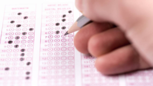 Read more about the article DeSantis says maybe Florida can do without College Board, AP classes and SAT test