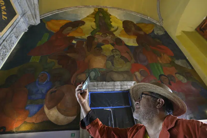 You are currently viewing How Mexico City’s mural movement transformed walls into art