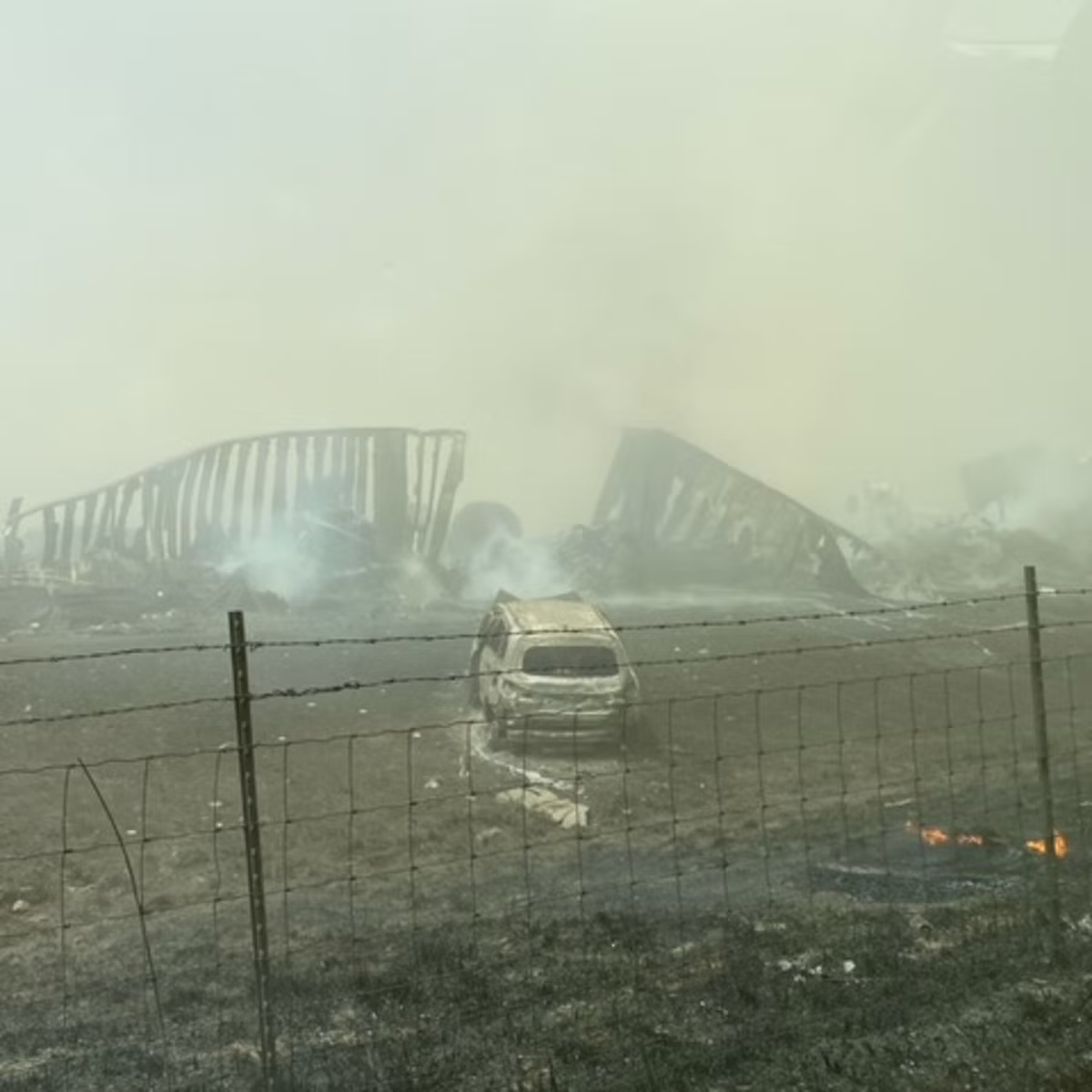 At Least 6 Dead After Dust Storm Causes 80 Vehicle Pile Up On Illinois