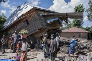 Read more about the article Deaths from Congo floods approach 400 as search continues