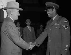 Read more about the article Recalling Truman’s Order To Desegregate The Military In The March Toward Racial Equality