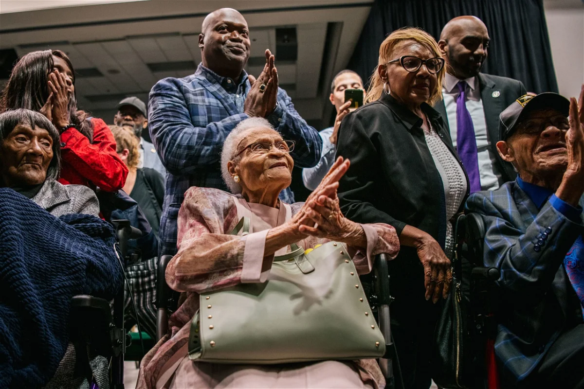 You are currently viewing Oklahoma judge dismisses Tulsa race massacre reparations case filed by last known survivors